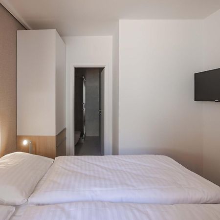 Hotel Taxis Bratislava - New Rooms Extérieur photo